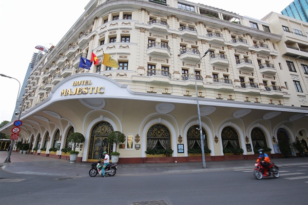 Khách sạn Majestic Saigon trong những ngày giãn cách xã hội. Nguồn ảnh: Quý Hòa