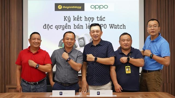 Oppo Watch, Samsung Watch 3 hay Mi Band 5: Vi sao tat ca deu chon The Gioi Di Dong?