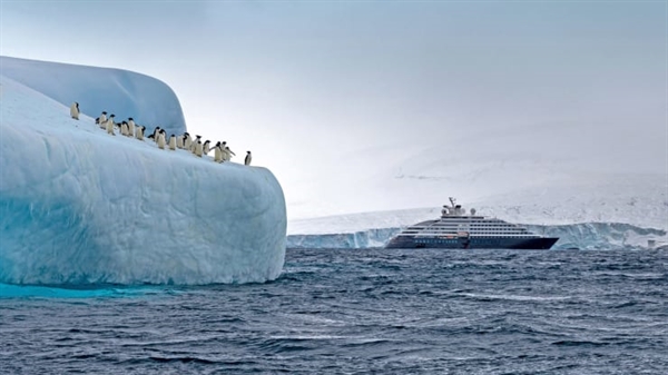 Cách duy nhất mà hầu hết mọi người có thể khám phá Nam Cực, nơi thiếu khách sạn và các bẫy của du lịch thương mại, là đi du thuyền. Nguồn ảnh: Courtesy of Scenic.