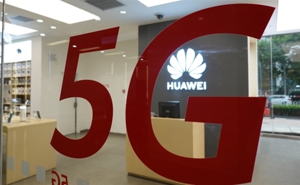 Chi phí từ bỏ Huawei rất cao khiến các nhà đổi mới cân nhắc. Ảnh: CNBC.