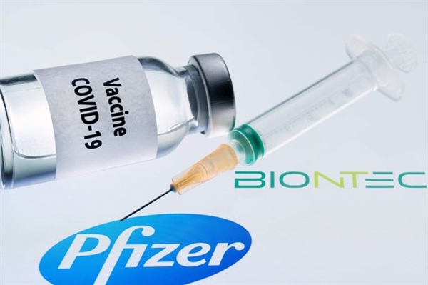 Cơ quan Dược phẩm Châu Âu có thể cấp phép có điều kiện đối với vaccine Pfizer-BioNTech và Moderna sớm nhất là vào nửa cuối tháng 12. Ảnh: Market Watch.