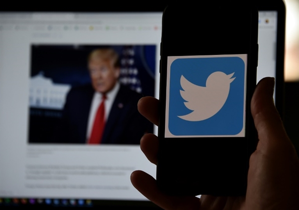Một cuộc xung đột giữa Tổng thống Donald Trump và Twitter đã leo thang trong những ngày gần đây. Ảnh: AFP.