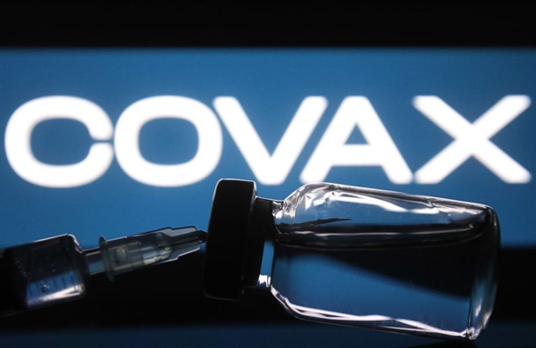 Chương trình Covax - một sáng kiến do Tổ chức Y tế Thế giới hỗ trợ để cung cấp vaccine cho các nước có thu nhập thấp và trung bình. Ảnh: The Conversation.