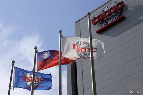 Cổ phiếu của nhà sản xuất chip theo hợp đồng lớn nhất thế giới TSMC đã giảm gần 4% vào sáng 24.3, so với mức giảm khoảng 1% trên thị trường. Ảnh: Reuters.