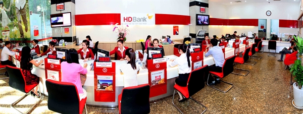 Thu nhap dich vu tang truong cao, HDBank lai hon 5.800 ti dong sau kiem toan