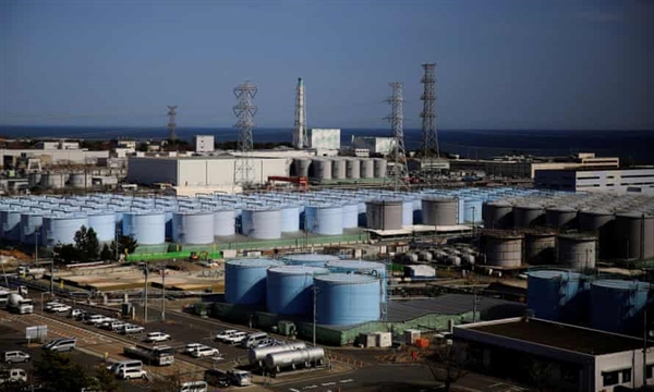 Các bể chứa nước đã qua xử lý tại nhà máy điện hạt nhân Fukushima Daiichi. Ảnh: Reuters.