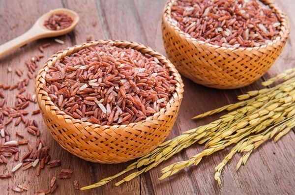 Gạo đỏ lên men ngừa đột quỵ từ nguyên nhân dư thừa cholesterol