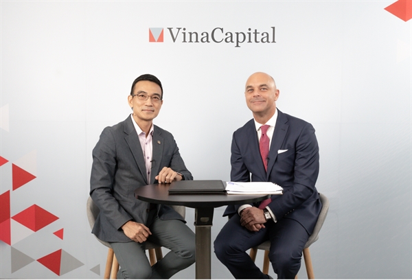 Phần thảo luận giữa ông Lê Hải Trà - Tổng giám đốc Sở Giao dịch Chứng khoán TP.HCM (HOSE), và ông Eric Levinson - Phó Giám đốc bộ phận Phát triển kinh doanh của VinaCapital tại phiên thứ 2 Hội nghị các Nhà đầu tư VinaCapital năm 2021. Ảnh: Vina Capital