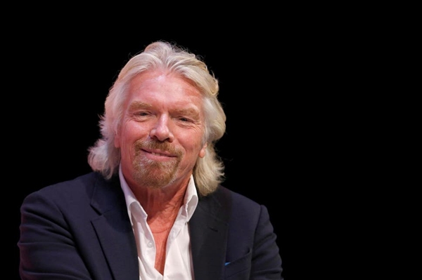 Ông trùm kinh doanh Richard Branson thức dậy sớm để tập thể dục, ăn sáng và dành thời gian cho gia đình. Ảnh: Standard