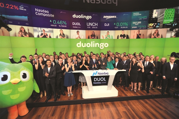 Duolingo là ứng dụng có doanh thu cao nhất trong danh mục giáo dục trên cả Google Play và Apple App Store.