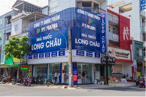 FPT Long Châu luôn coi phát triển kinh doanh gắn liền với trách nhiệm xã hội.