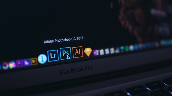 Phần mềm của Adobe. Ảnh: Szabo Viktor