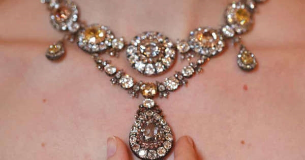 Kim cương của Nga chiếm khoảng 30% sản lượng kim cương trên toàn cầu - Ảnh: REUTERS