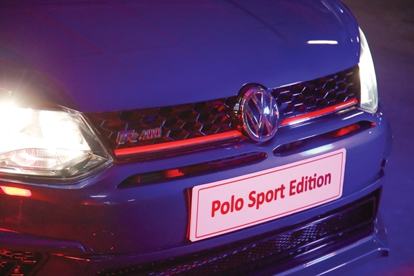 Volkswagen Polo Sport Edition co gia 700 trieu dong tai Viet Nam