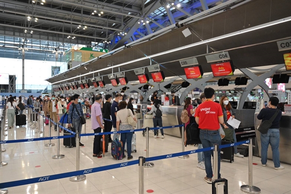 Du khách đến Thái Lan dự kiến tăng mạnh sau 1/5  sau khi các quy định nhập cảnh được nới lỏng