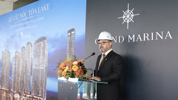 Ông Mahdi Samhouri – Phó Giám đốc Khối Phát triển dự án, Masterise Homes – phát biểu tại sự kiện.