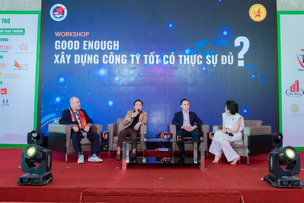 Buổi Hội thảo “Good Enough – Xây dựng công ty tốt có thực sự đủ?” với sự tham gia chia sẻ của các diễn giả.