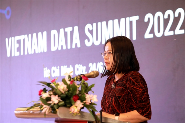 bà Võ Thị Trung Trinh, Phó Giám đốc Sở Thông tin và Truyền thông TP.HCM