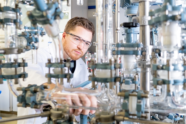 Development and research activities at H.C. Starck. Photo: Masan