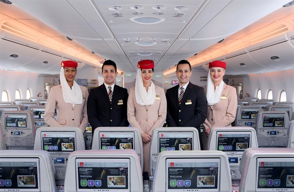Kết quả của tư duy dịch vụ mới trong ngành hàng không của Emirates: trải nghiệm lối sống thượng lưu trên bầu trời.