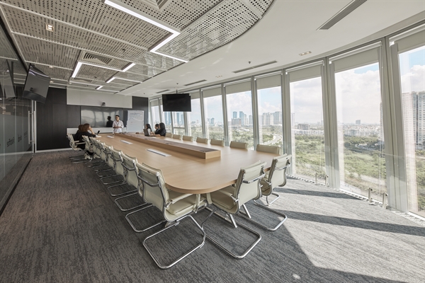 Phòng họp hiện đại được tô điểm bởi ghế dành cho Sếp – MANAGER.