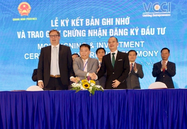 Nhà máy Hoá dầu Stavian Quảng Yên hứa hẹn thu hút nhiều dự án khâu sau sử dụng nguyên liệu Polypropylene, tạo nên làn sóng đầu tư mới tại địa phương
