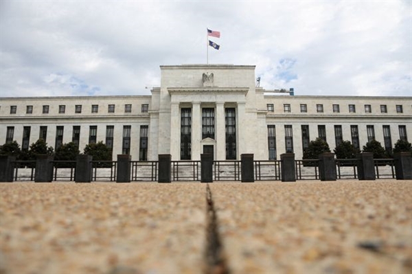 Fed đã thông qua việc tăng lãi suất lần thứ 3 liên tiếp lên 0,75 điểm phần trăm vào tháng trước và báo hiệu nhiều khả năng sẽ có thêm những đợt tăng lớn, mặc cho nguy cơ suy thoái đang cận kề. Ảnh: Reuters.