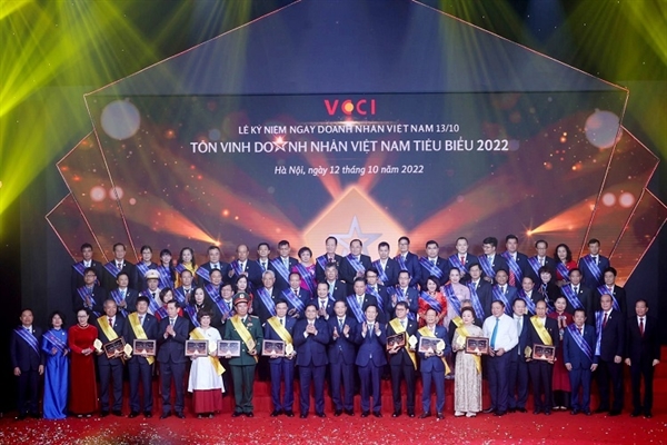 TOP 10 Doanh nhân Việt Nam tiêu biểu