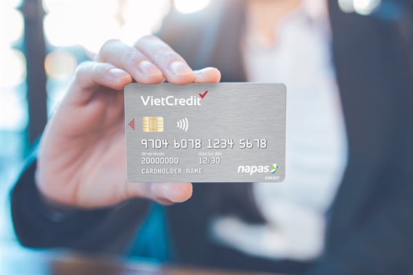 VietCredit là công ty tài chính đầu tiên phát hành thẻ tín dụng nội địa đạt chuẩn VCCS