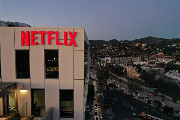 Netflix cũng đang cố gằng cải thiện doanh thu bằng các gói dịch vụ mới.