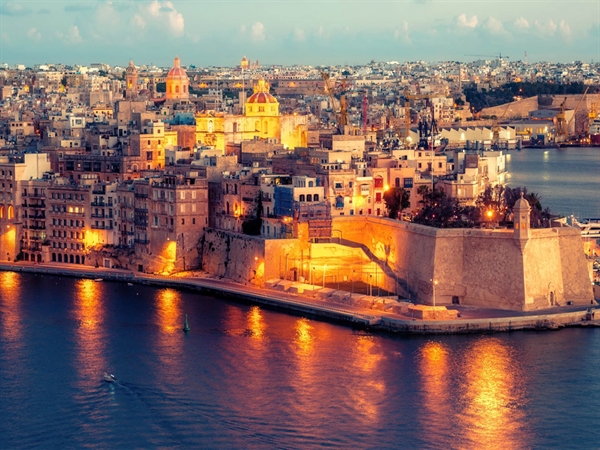 Malta muốn kết nối mối quan hệ hợp tác giữa 2 nước thông qua nỗ lực giới thiệu về nền kinh tế Malta từ nhiều lĩnh vực - công nghệ cao, du lịch, bất động sản. 
