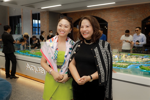 Aqua City ghi diem voi nha dau tu nho dam bao tien do thi cong