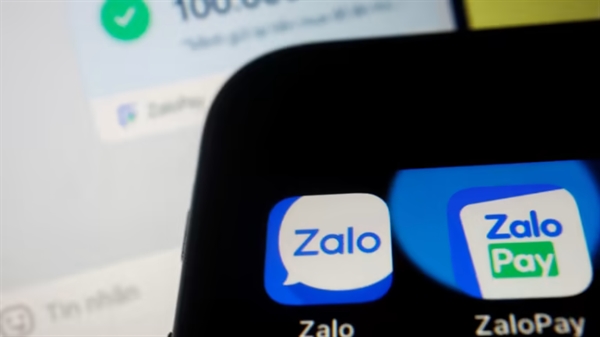 VNG của Việt Nam đã giành được hàng triệu người dùng với ứng dụng nhắn tin Zalo và ứng dụng thanh toán ZaloPay. Ảnh: Reuters.