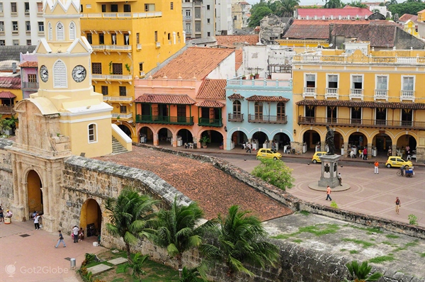 Thành phố Cartagena, Colombia đang trong một cuộc tranh luận về vai trò của ChatGPT trong tòa án. Ảnh: T.L 