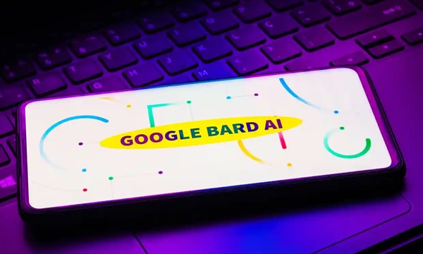 AI Bard được dự kiến sẽ ra mắt công chúng trong vài tuần tới. Ảnh: Shutterstock.