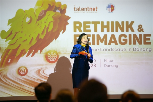 Bà Tiêu Yến Trinh – CEO Talentnet chia sẻ tại sự kiện