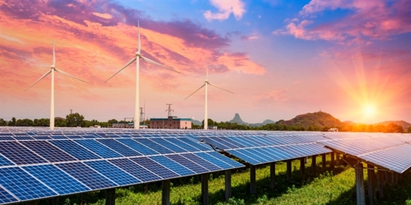 Theo IEA, năng lượng tái tạo đã đáp ứng 90% mức tăng trưởng toàn cầu trong năm ngoái về sản xuất điện. 