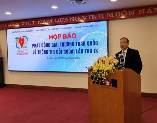 Ông Lê Hải Bình, Phó Trưởng Ban Tuyên giáo Trung ương, Phó Trưởng ban Thường trực Ban Chỉ đạo Công tác thông tin đối ngoại, phát biểu tại lễ phát động.