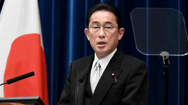 Thủ tướng Fumio Kishida lo ngại tình trạng già hóa dân số ảnh hưởng đến kinh tế xã hội Nhật Bản. Ảnh: Nikkei Asia