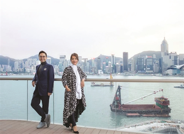 Bộ đôi quyền lực Adrian và Sonia Cheng, cháu của ông trùm bất động sản Hồng Kông Cheng Yu-tung. 