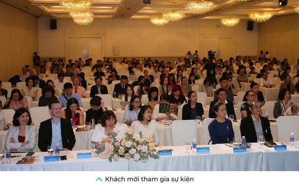 Nhung hinh anh tai Hoi nghi Suc khoe - Healthcare Summit 2023