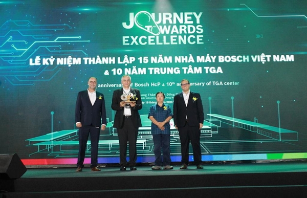 Lễ kỷ niệm 15 năm thành lập Nhà máy Bosch Việt Nam và 10 năm thành lập Trung tâm Đào tạo nghề Kỹ thuật Công nghiệp Bosch (Bosch TGA) tại tỉnh Đồng Nai.