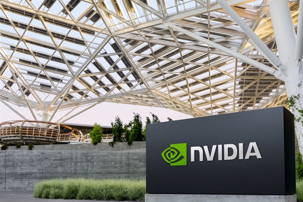Nvidia trở thành công ty niêm yết lớn thứ 5 thế giới xét theo giá trị vốn hóa. Ảnh: CNBC.