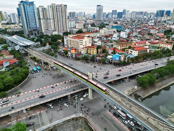 Nhon - Hanoi urban railway line in Cau Giay district. Photo by VNA.