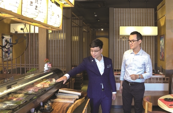 Many businesses see quality meal options as part of employee retention. Photo: TL.