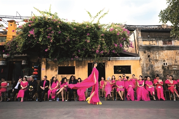 Tourism promotion through fashion: a still-untapped gold mine