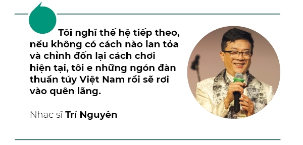 Nhac si Tri Nguyen nang long voi dan tranh