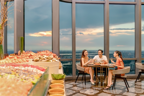 Ho Chi Minh City’s tallest hotel offers family summer vacation above the clouds 