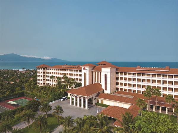 Danang Marriott Resort & Spa sở hữu 200 phòng nghỉ dưỡng, được thiết kế theo phong cách kiến trúc Đông Dương.