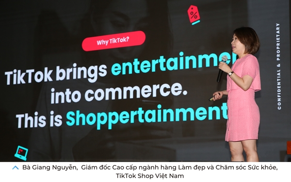 Nhung hinh anh tai Hoi nghi Kinh te tieu dung: Xu huong tieu dung - Thap ky tuong lai